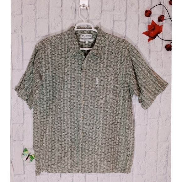 Columbia Printed Short‎ Sleeve Button Shirt - Picture 1 of 5